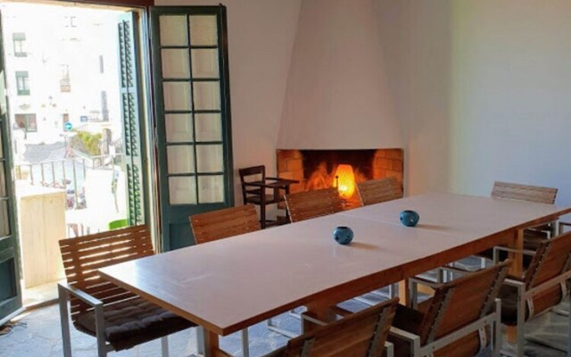 First Line Beach House in the Middle of Cadaques