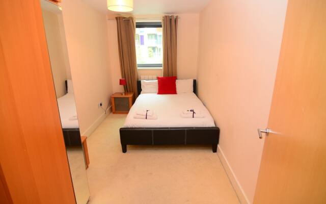 Apartment Wharf - Millharbour