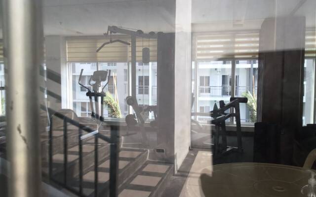 2 BR Condo at Sheridan Condominium