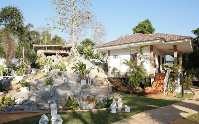 Mont Blanc Base Camp Khaoyai