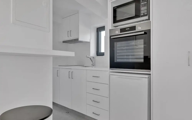 Phaedrus Living: Alkminis Seaview Suites Litore