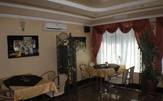 Pension Restaurant Atos