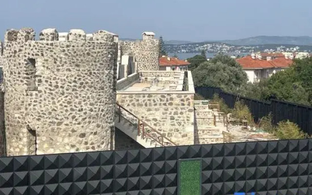 Sunsentinel Apartments