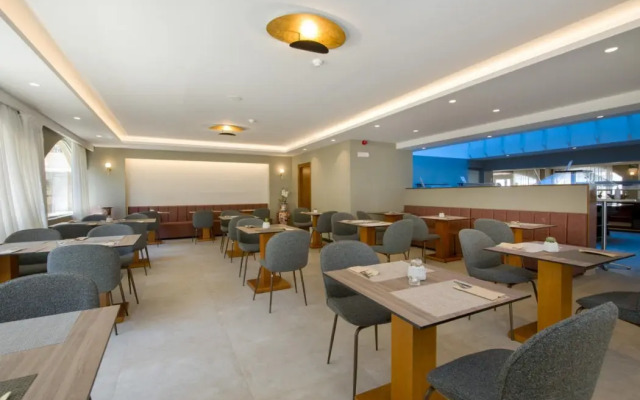 Hotel Kalyves Beach