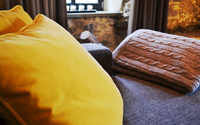 Uroczysko Siedmiu Stawów Luxury Hotel