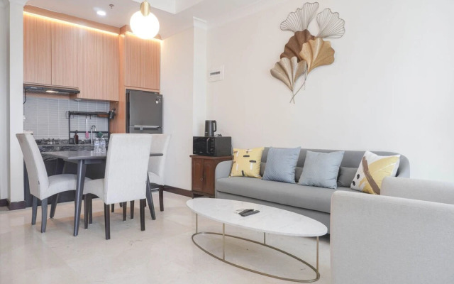 Cozy Living 2Br At Permata Hijau Suites Apartment