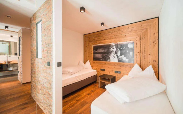 Aktiv & Familienhotel Adlernest