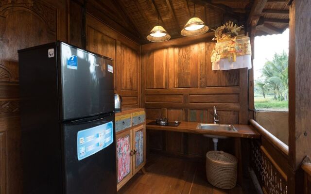 Kawan Antique Ubud Villa