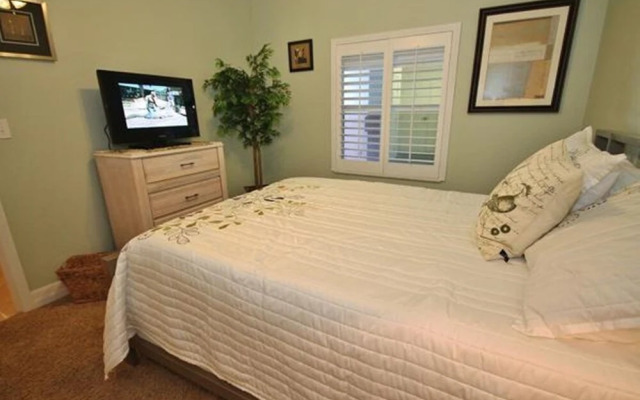 Oceanwalk 14-203 Apartment 3