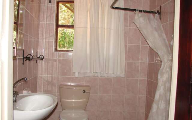 Mopani Lodge