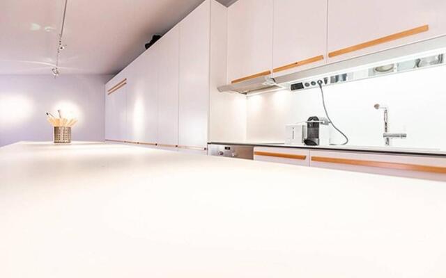 Stylish Studio with Fantastic Terrace, Old Town
