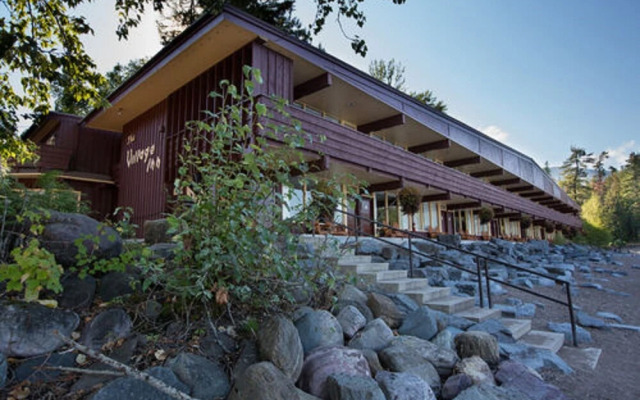 Village Inn At Apgar - Inside the Park