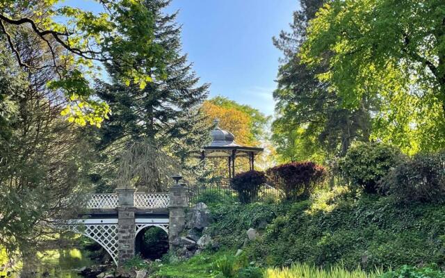 Roseleigh Guest House