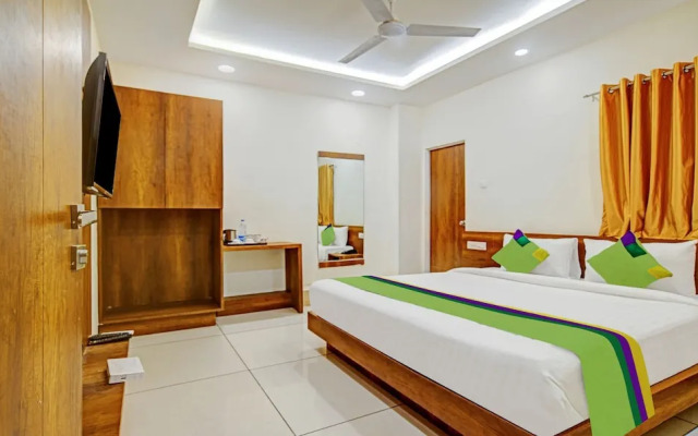 Royal Empire Indore by Treebo