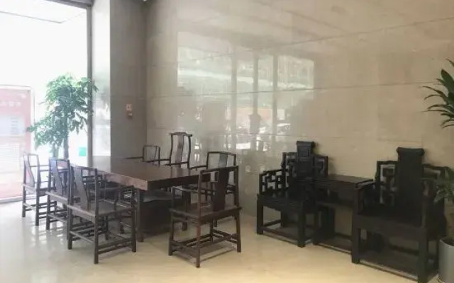 Heng Da Hotel (Yulin Railway Station Zhongyaogang)
