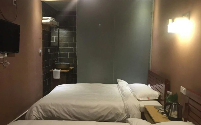 Shu Hostel