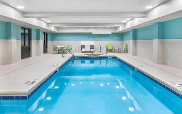 Holiday Inn Express Hotel & Suites Hardeeville - Hilton Head