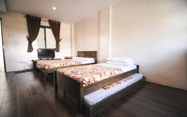 Pine Breeze Cottages