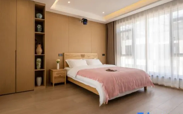 Inkstone Embraces the Pearl Homestay