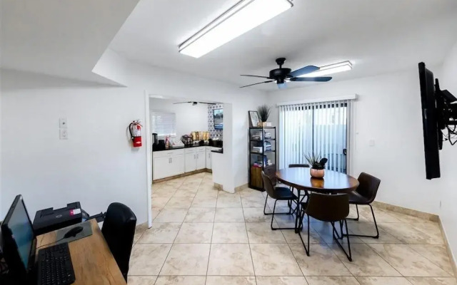 129 Fully Furnished, amenities galore! by RedAwning