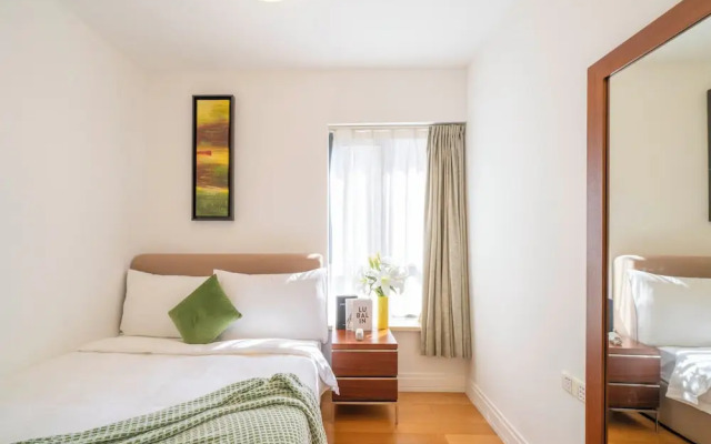 Tyms Luxury 2BR 1BA Apt Xujiahui Shops