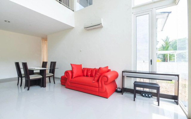 OYO 2001 Taman Dayu Villa Golf View