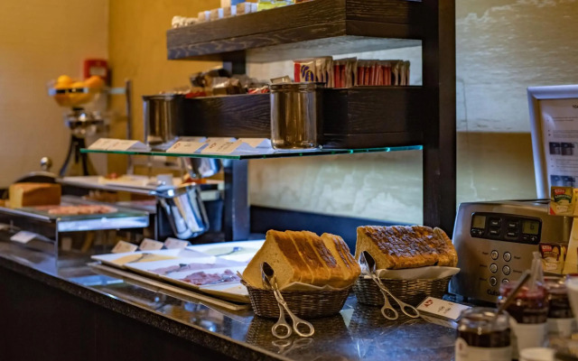 Restaurant, Hotel & Spa Savarin