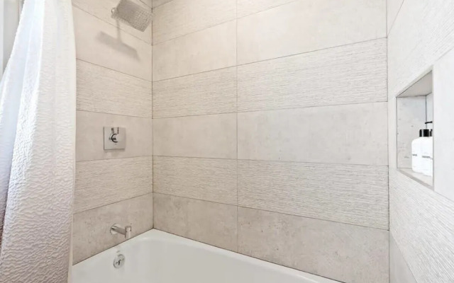 @ Marbella Lane - Modern Refreshing Home