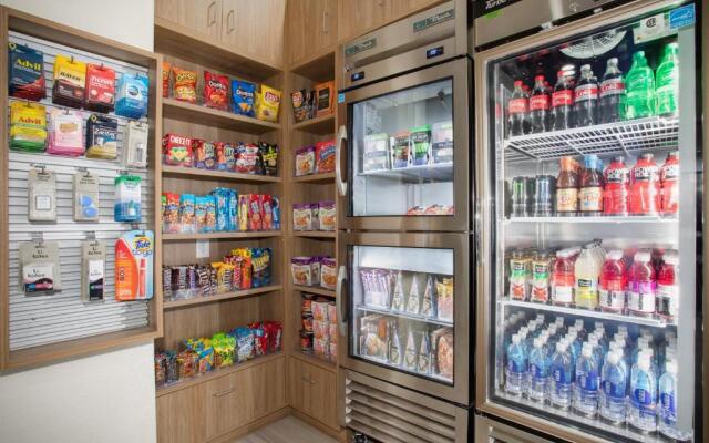 Holiday Inn Express & Suites Chowchilla - Yosemite Park Area by IHG