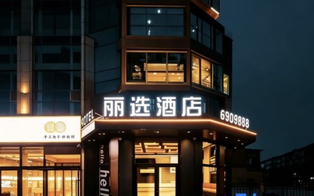 hotelImage