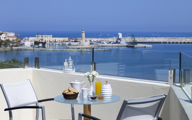 Kyma Suites Beach Hotel