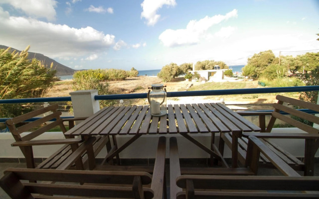 Mantilida Villa & Studio