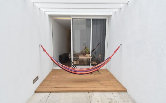 Oporto Bernardes Studios - São Lázaro