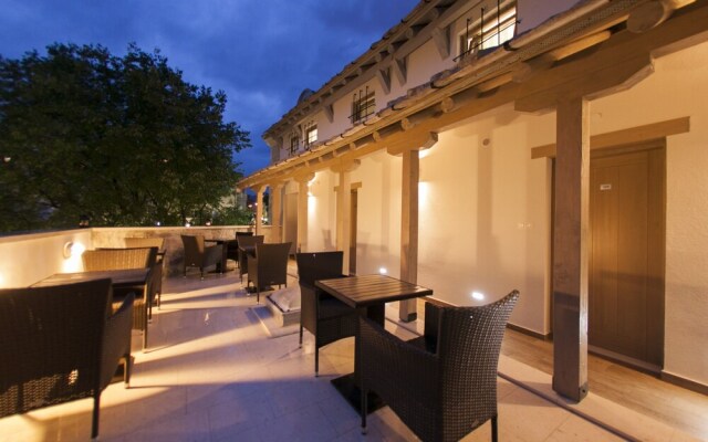 Hotel Emen