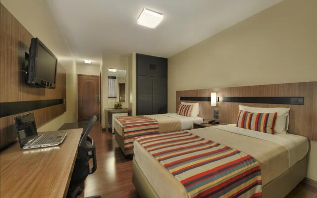 Hotel Deville Express Guaíra