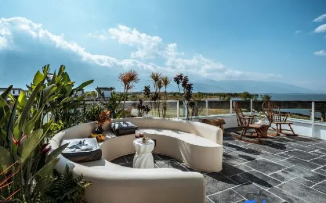 Dali Qishansu Seaview Homestay
