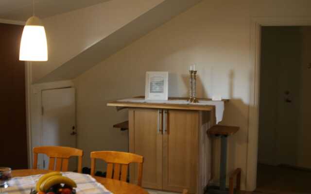 Trollhättans Bed and Breakfast