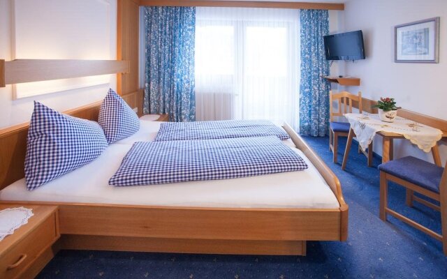 Gasthof Pension Golfvilla