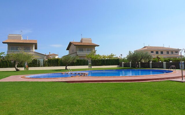 House Mestral L'Ampolla