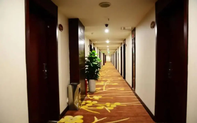 Tianfu Lidu Business Hotel