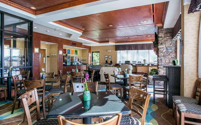 Comfort Suites Augusta Riverwatch