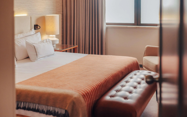 Melia Castelo Branco - Image 7