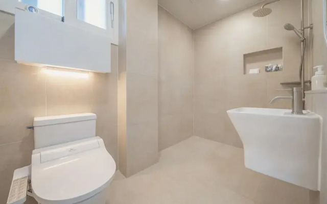 Pohang Etoile Poolvilla