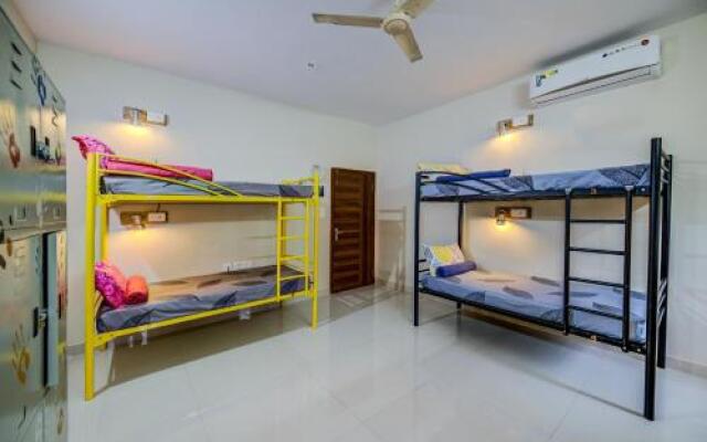 Beehive Hostel