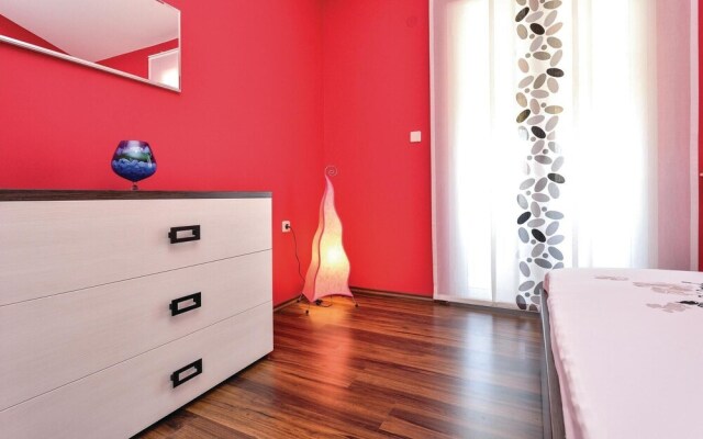 Amazing Home in Zadar With Wifi and 2 Bedrooms