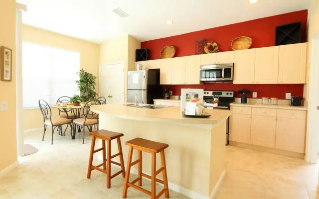 4 Bed 2245