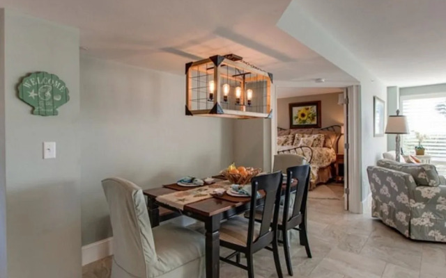 1206 Villamare Villas by RedAwning