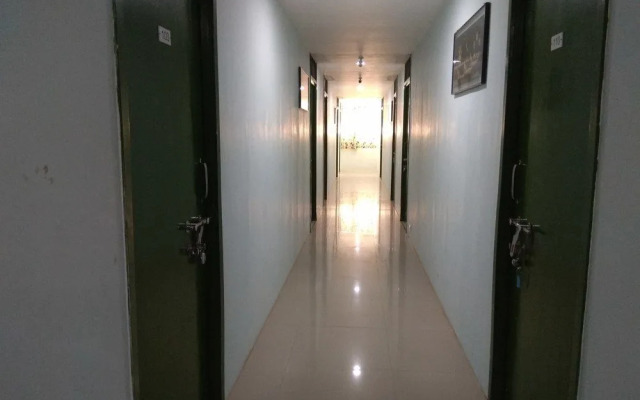 Hotel Shubham Vile Parle