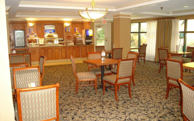 Holiday Inn Express Hotel & Suites Birmingham-Irondale(East) by IHG