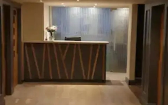 Rowantree Hotel